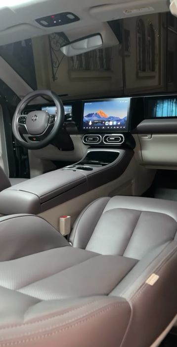 Профессиональный детейлинг химчистка авто