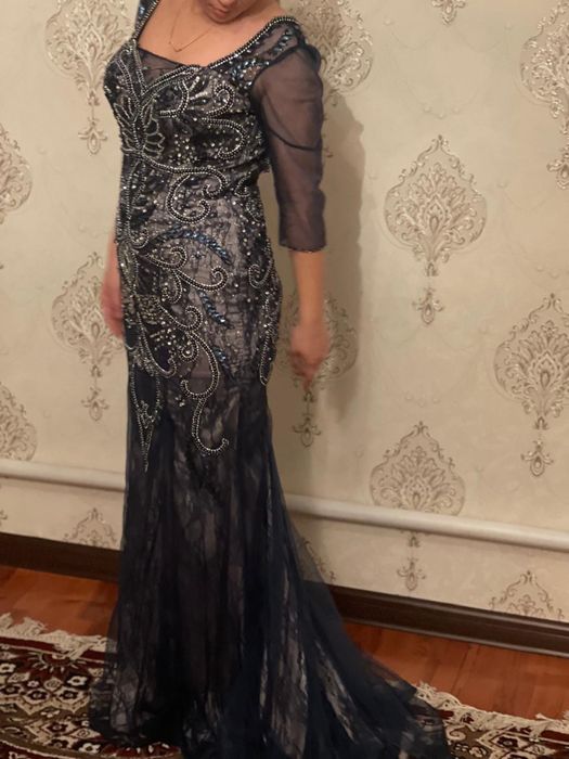 Продам шикарное платье