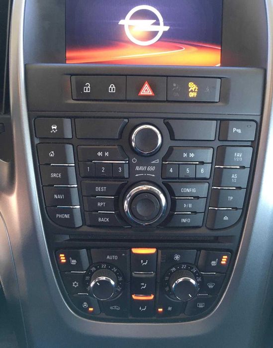 Opel Astra J Sports Tourer