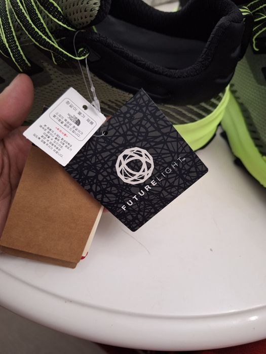 Кроссовки The North face