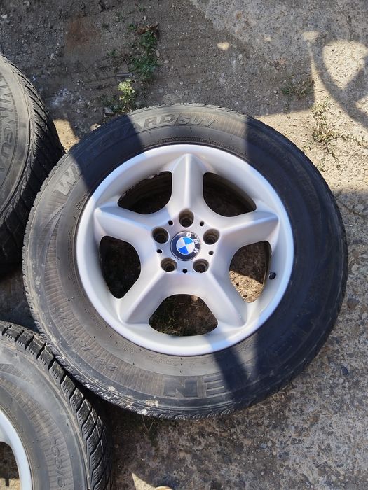 vand jante BMW suv pe 17 cu cauciucuri iarna