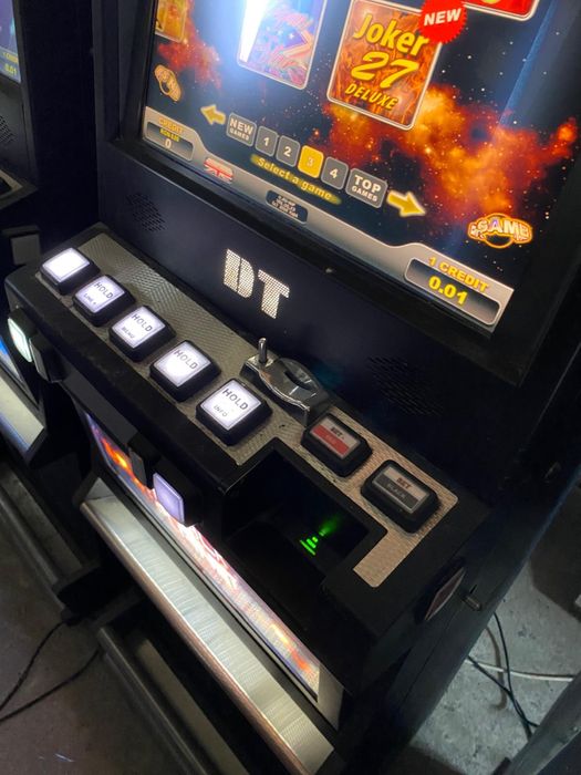 Slot machine pacanele aparat 777