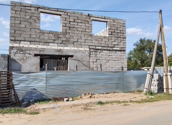 Продам недостроенный дом