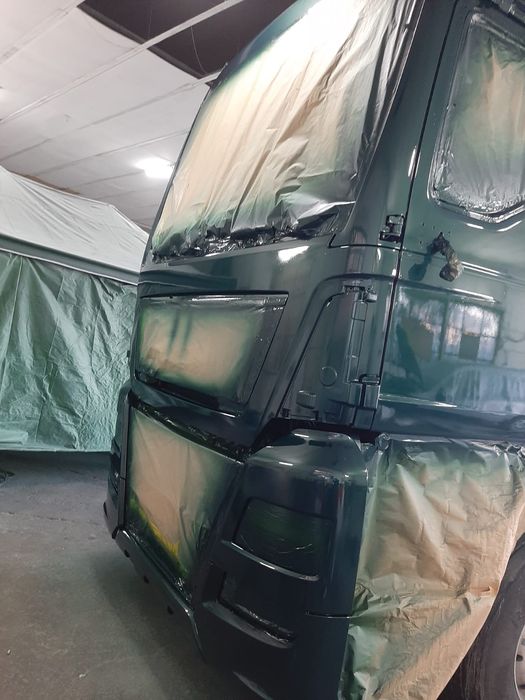 Vopsitorie Auto  camioane  utilaje agricole dube,