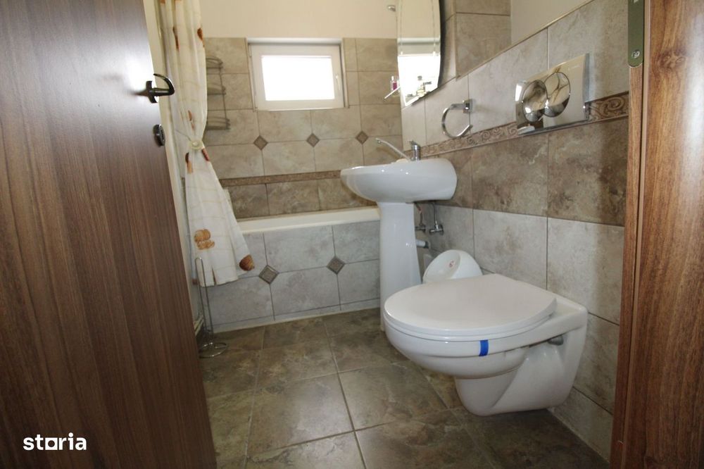 Apartament 2 camere, decomandat, Targu-Jiu,  zona 9 Mai