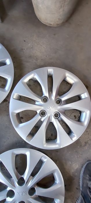 колпаки на КИЯ РИО