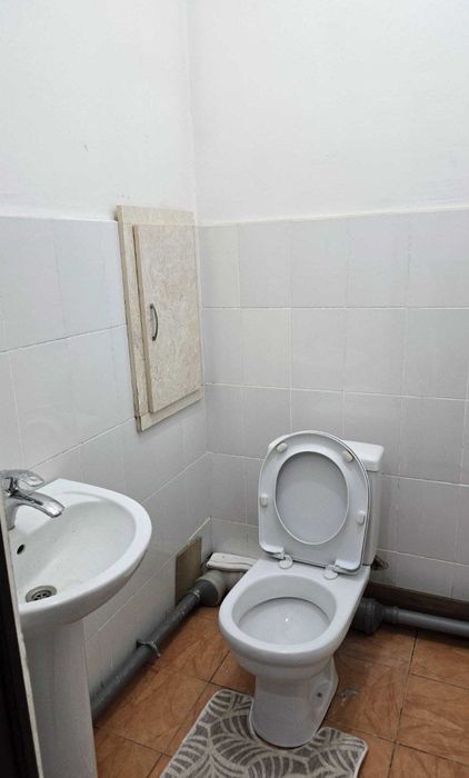 5a da 3 xona uy ijaraga beriladi