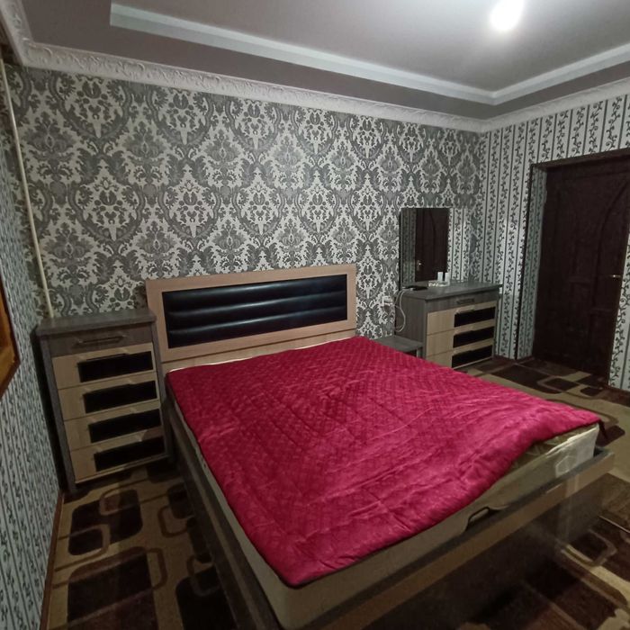 Срочно продается 4 комнатная квартира , Куйлюк,ТРЦ Компасс.