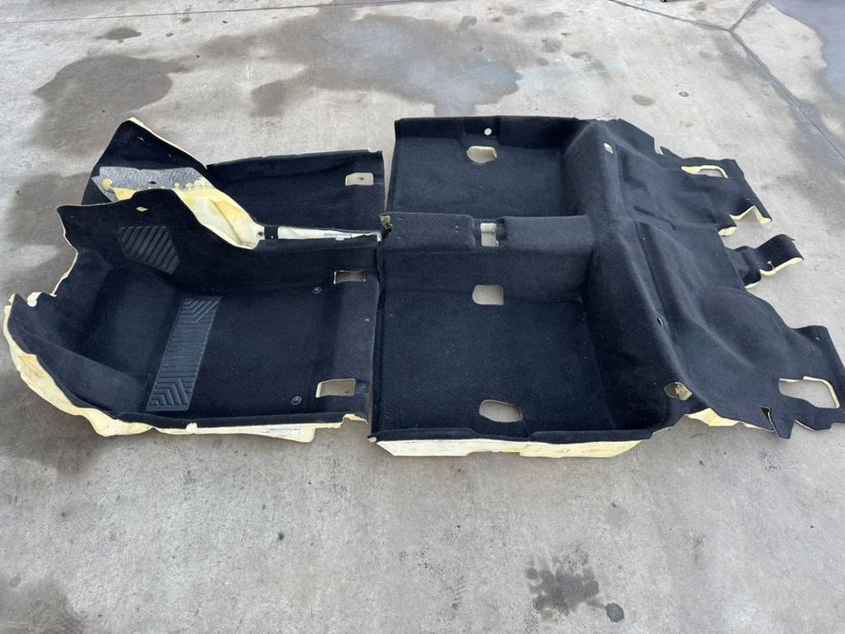 Mocheta podea interior mercedes b class w247