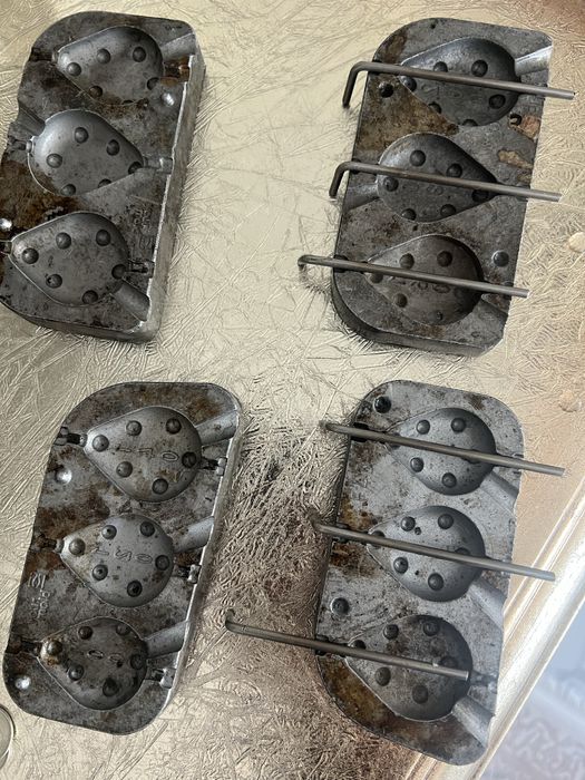 Формя для литья грузил из свинца