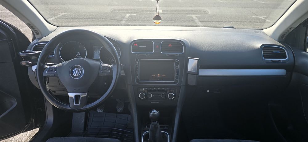 VOLKSWAGEN Golf 2010 — imagine 5