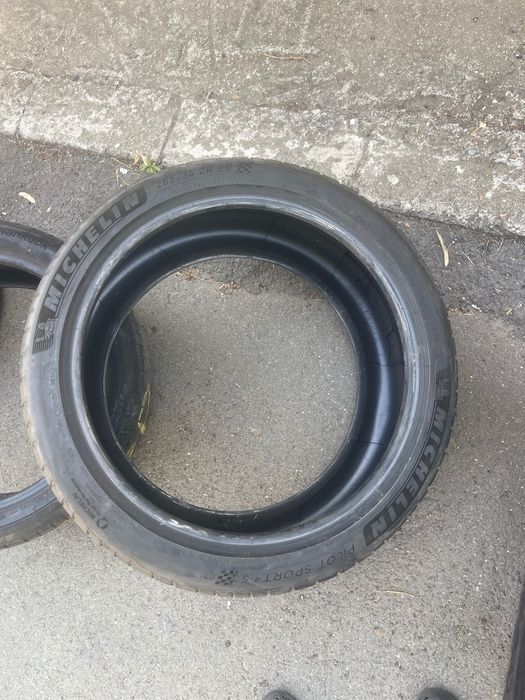 Cauciucuri de vară 285/35/20 Michelin dot 2020