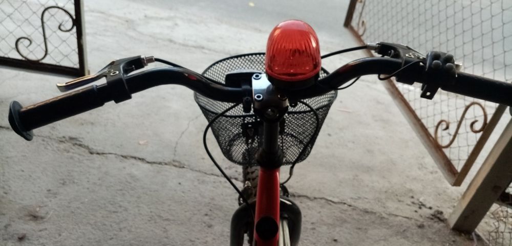 Velosiped 1 qo'l  haydalmagan