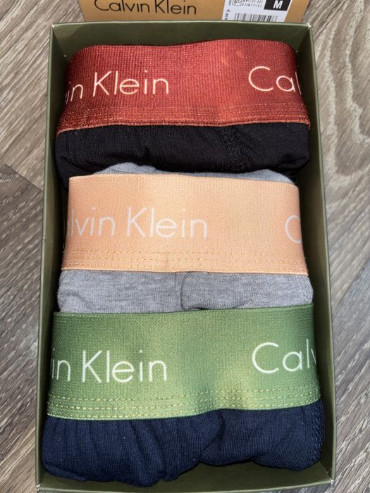 Boxeri CK marimea M ( 3 bucati )