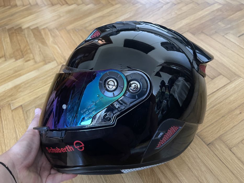 Casca Schuberth SR1
