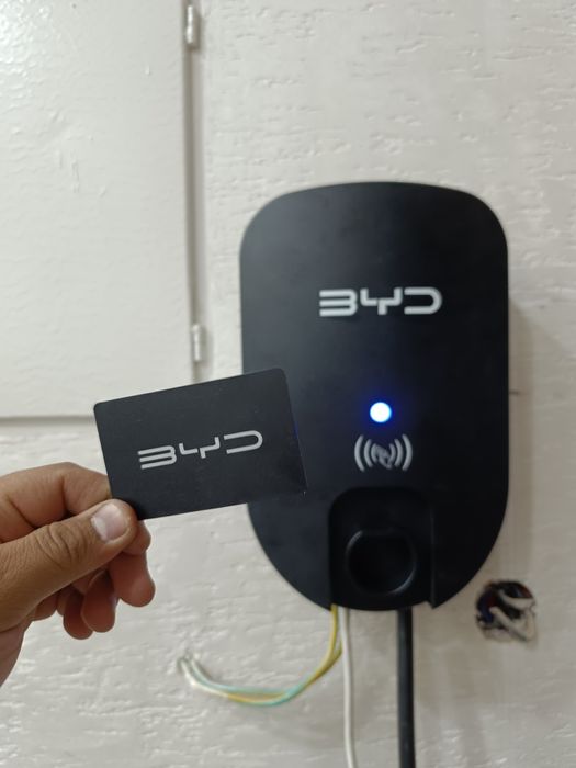 Установка зарядное станция для BYD