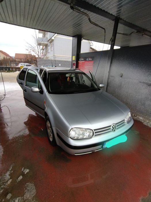 Volkswagen Golf 2000 diesel, 2.155 € — imagine 2