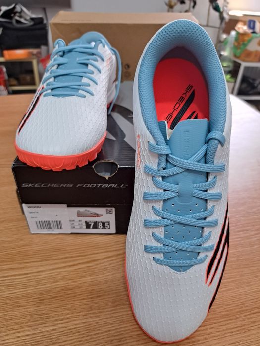 Skechers Football  mas 40