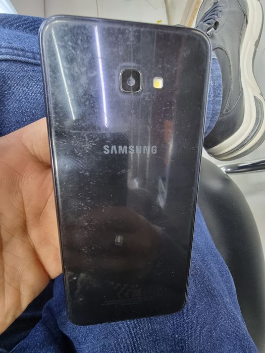 Samsung galaxy j4+  32gb