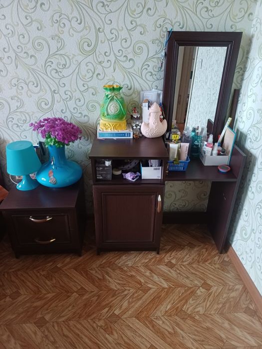 Спальный гарнитур