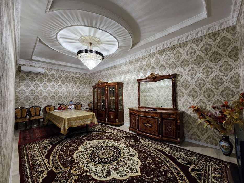 Янги курилган евро уй Тошми постидан 3 км. да жойлашган.