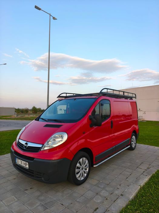 ‼️Vând Opel  Vivaro 2.0 Diesel Automat Clima Navi impecabil‼️