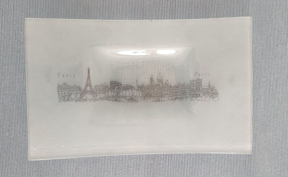 Чиния с  декорация