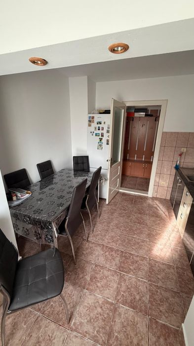 Apartament de vanzare cu 2 camere, zona centrala  Borsa,jud. Maramures