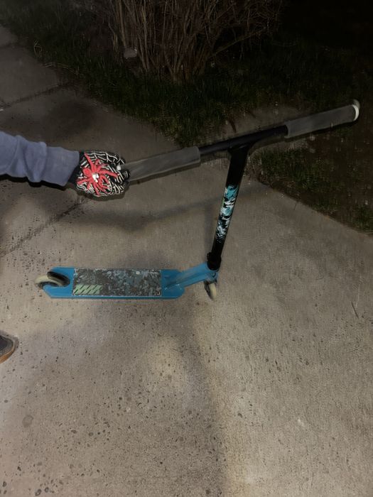 trotinetă pentru trick-uri