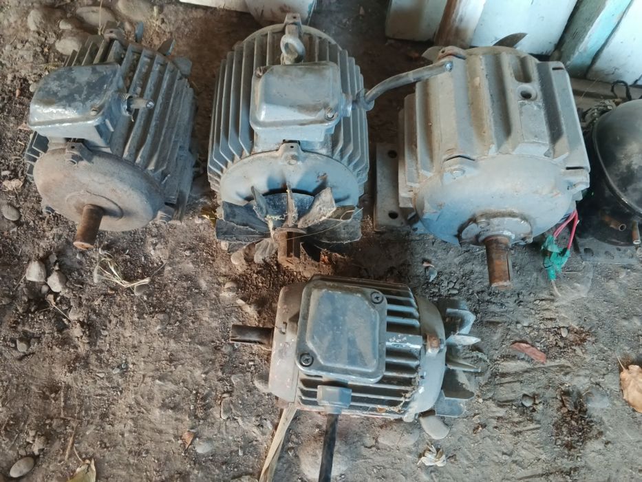 Двигатель матор продаётся