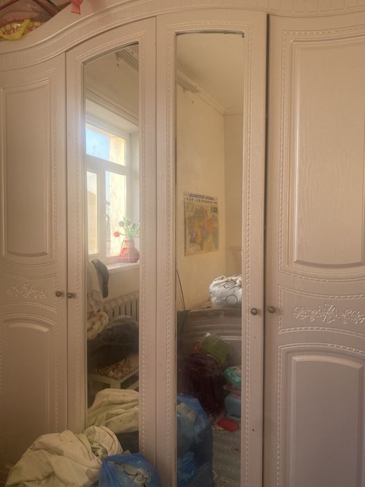 Спальний гарнитур