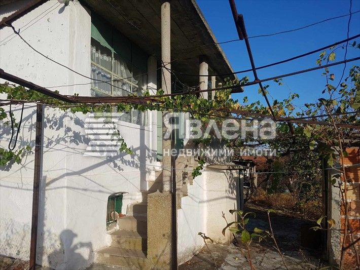 Продава се Къща в с. Саранско, Област Ямбол - 49 кв.м за 335 €/кв.м - Снимка #4