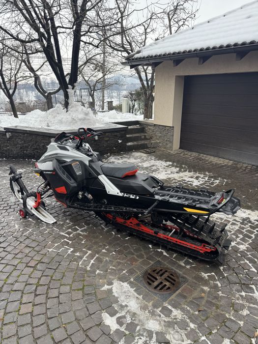 Ski-doo Summit x turbo 154 2021