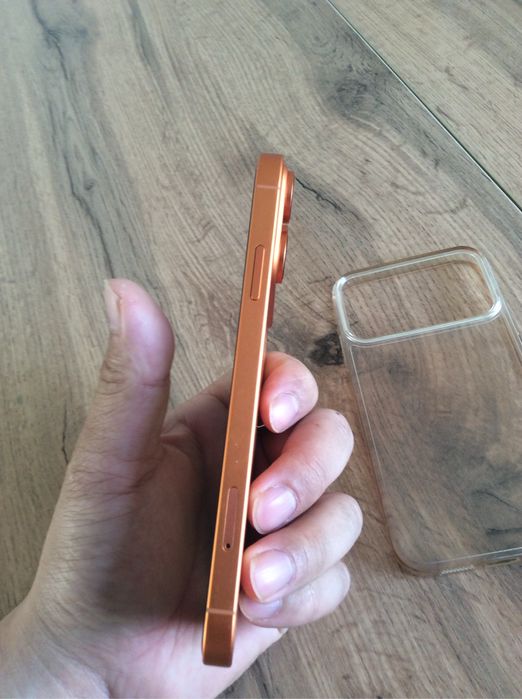 iPhone 11 Внутри — 11. Снаружи — уже 17 Pro