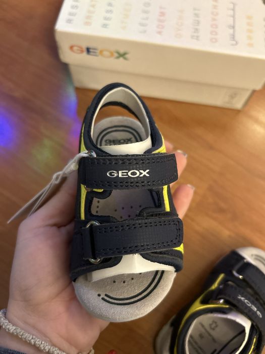 Сандали Geox , за бебе