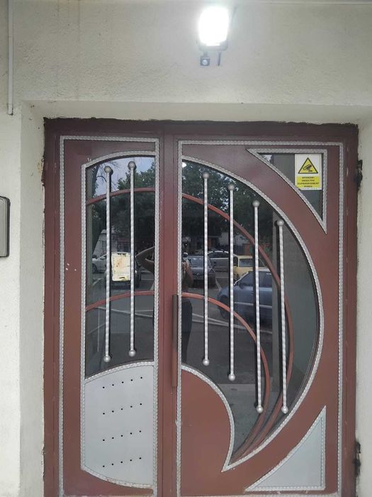 Vand apartament 2 camere, Sector 4, proprietar