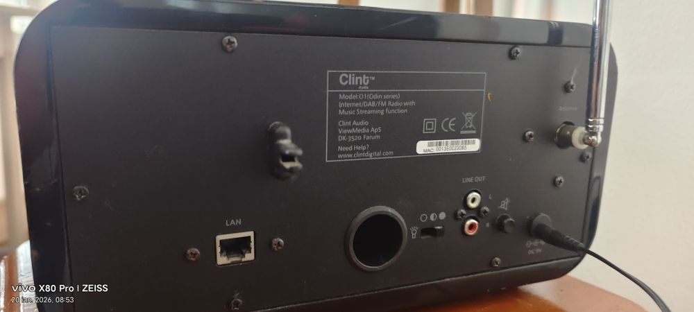 Radio internet Clint O1