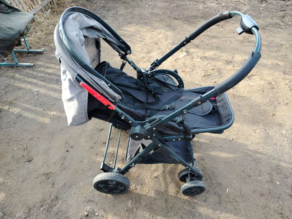 Продам коляску в хорошем состоянии