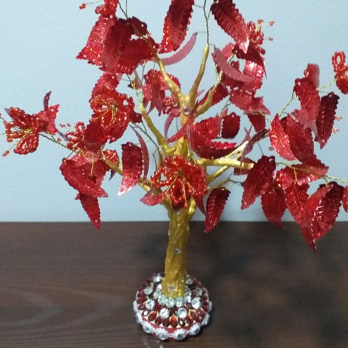 Дерево любви продается