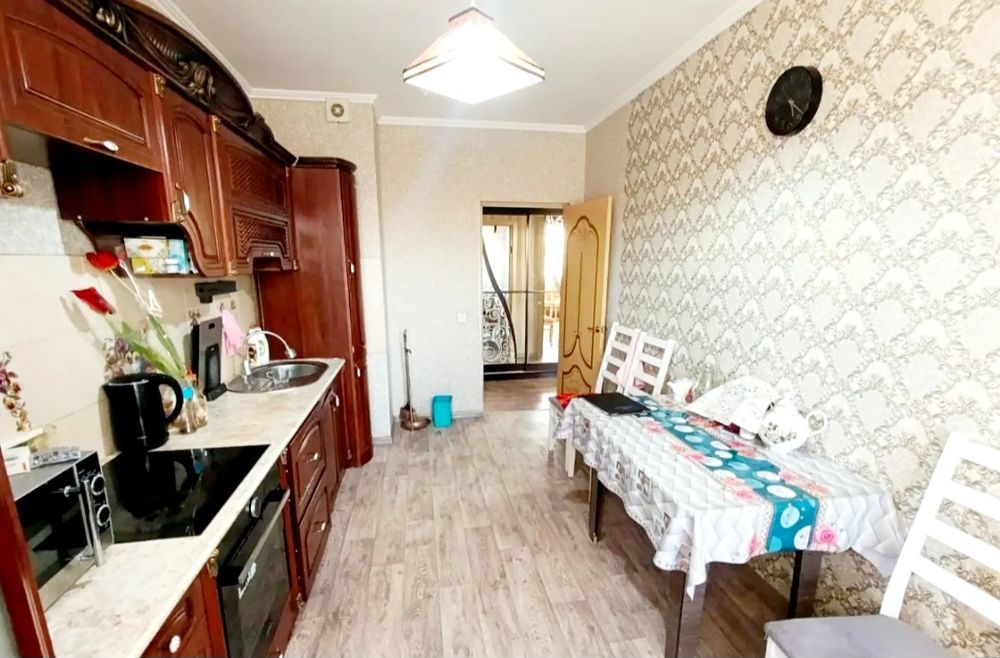 продам 2-х ком. 67 кв. каратал 8-этаж