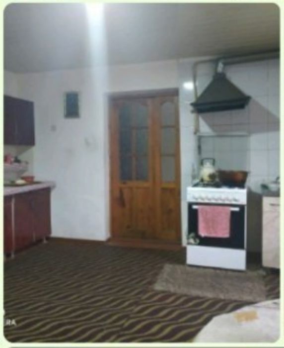 Uy sotiladi Katta bozor maxalla 7 xona