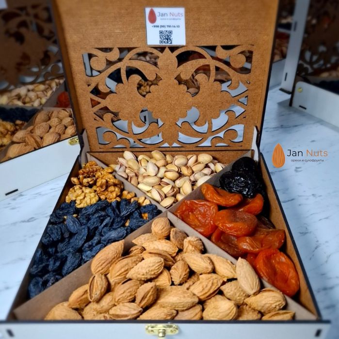 Подарочный набор орехов и сухофруктов sovg'a подарок savat chaq chuq