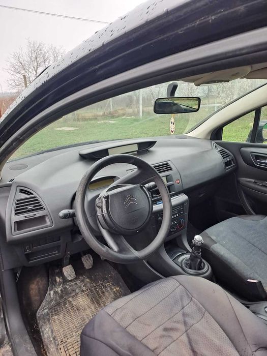 Citroen C4 coupe