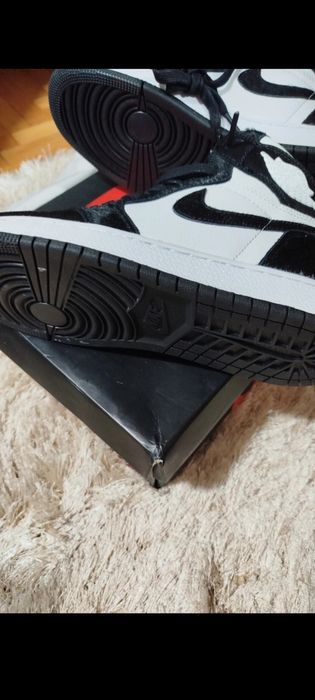 Air Jordan retro Mărimea 41 noi