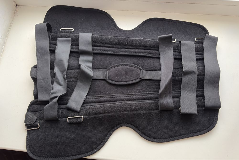 Бандаж на коленный сустав