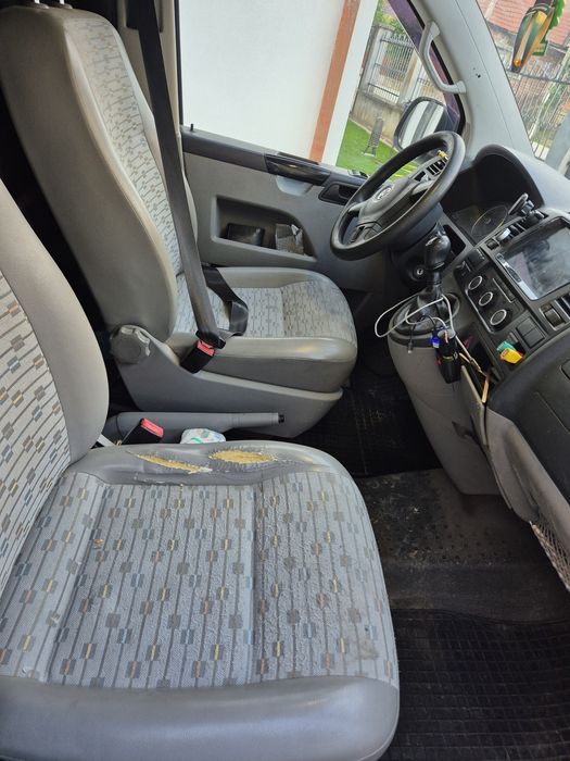 Volkswagen T5 An 2011