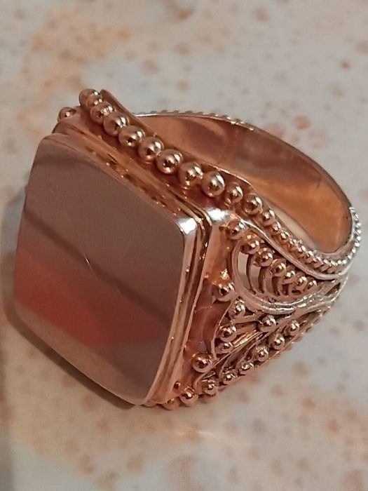 Продам золотую цепь