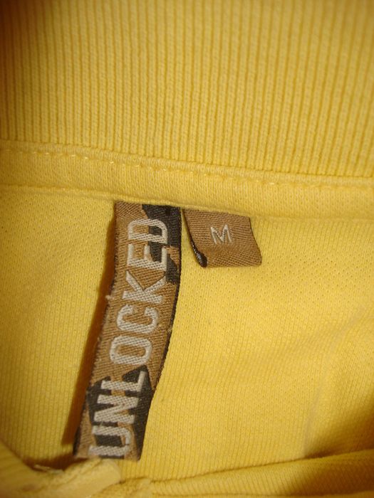 Стильное Поло Unlocked