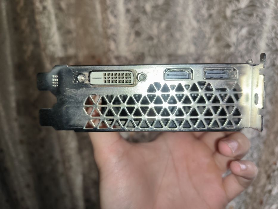 Видеокарта 1050 TI ARKTEK