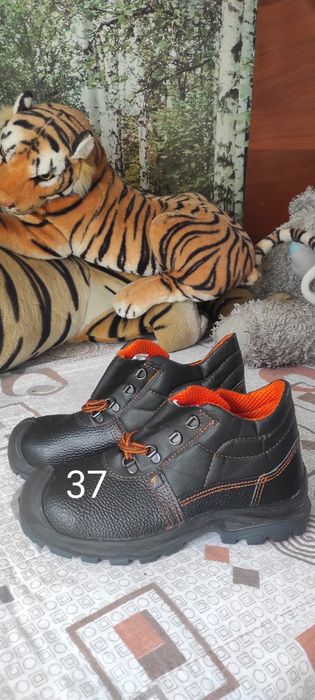 Спец.обувь новая